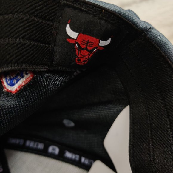 Ultra Game Baseball Hat Chicago Bulls NBA Patriotic American Flag One Size - Picture 4 of 12